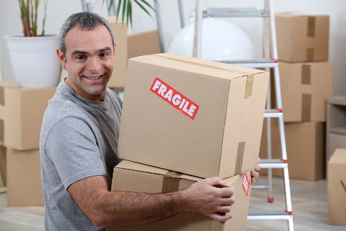 Croftonpark removal services with packing and transport support
