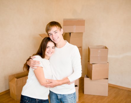 Shared house move with boxes and furniture for students in Croftonpark