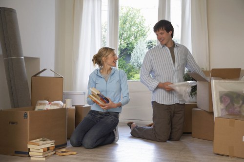 Affordable student removals and transport service in Croftonpark