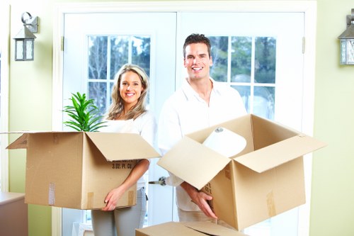 Customer and driver confirming a moving job arrangement